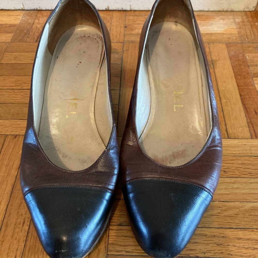 Vintage Chanel Heels, Size 6 1/2, Made in Italy